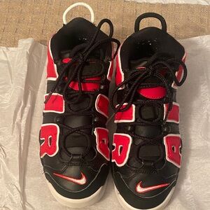 Nike Kids Black and Red Sneakers